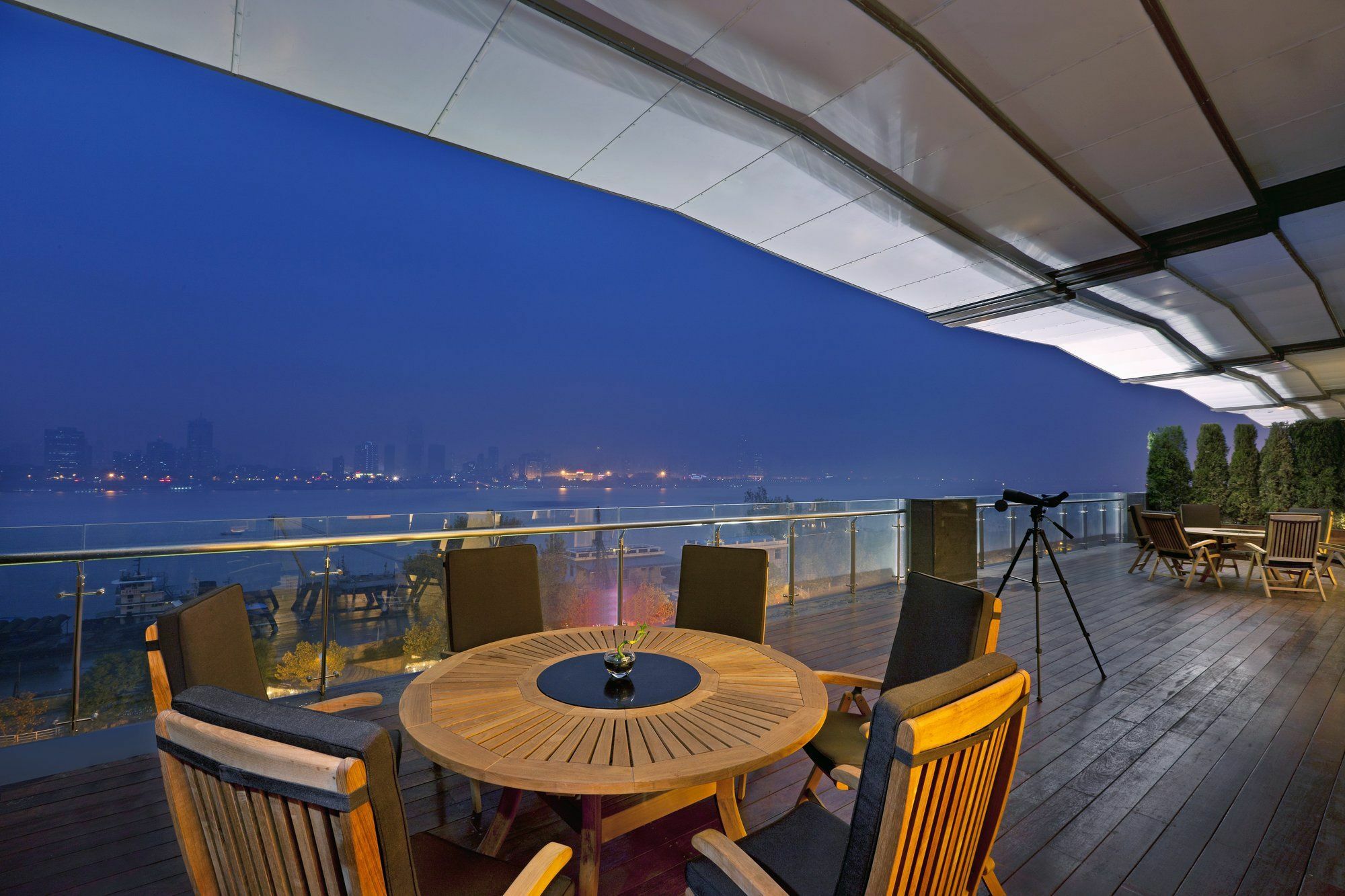 The Westin Wuhan Wuchang Exterior photo